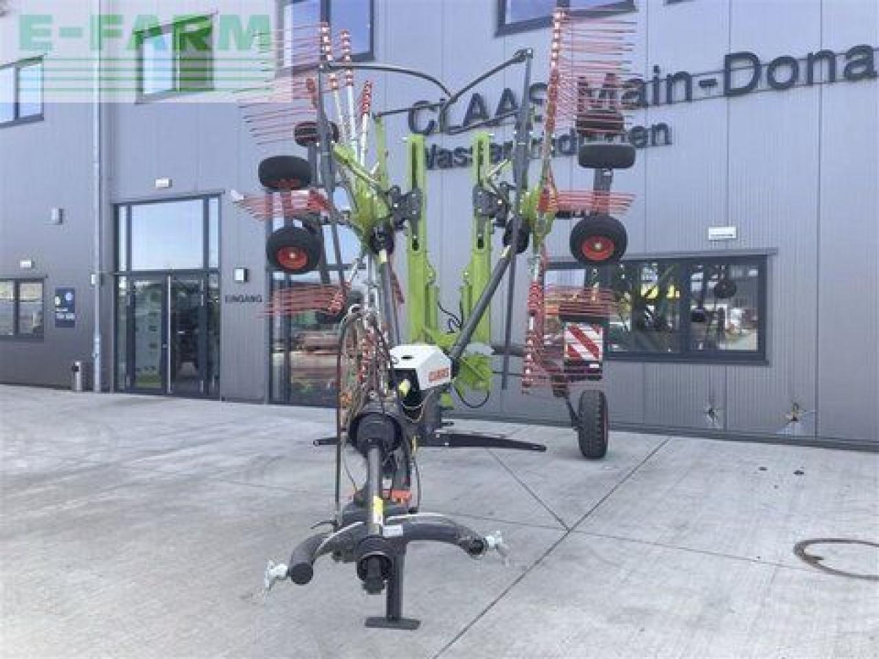 CLAAS liner 2700 trend - Ancinho enleirador: foto 2 CLAAS liner 2700 trend - Ancinho enleirador: foto 2