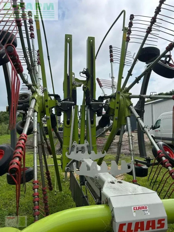 CLAAS liner 2800 - Ancinho enleirador: foto 5 CLAAS liner 2800 - Ancinho enleirador: foto 5