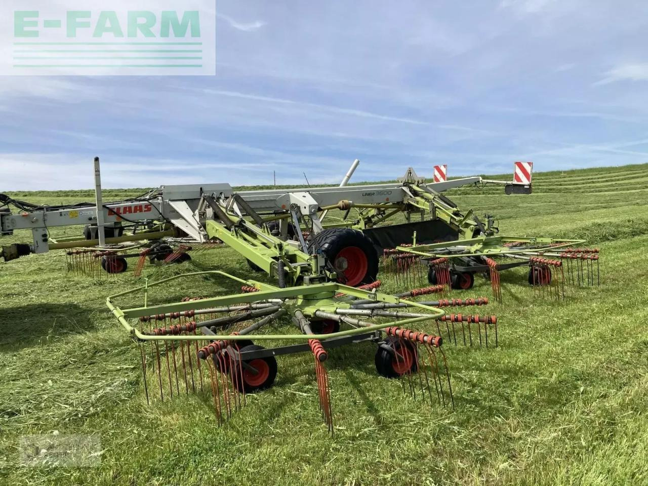 CLAAS liner 3600 comfort - Ancinho enleirador: foto 2 CLAAS liner 3600 comfort - Ancinho enleirador: foto 2