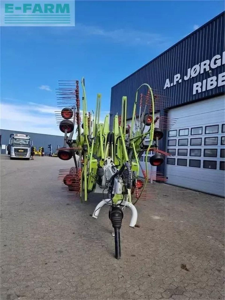 CLAAS liner 4000hhv 1156 timer - Ancinho enleirador: foto 3 CLAAS liner 4000hhv 1156 timer - Ancinho enleirador: foto 3