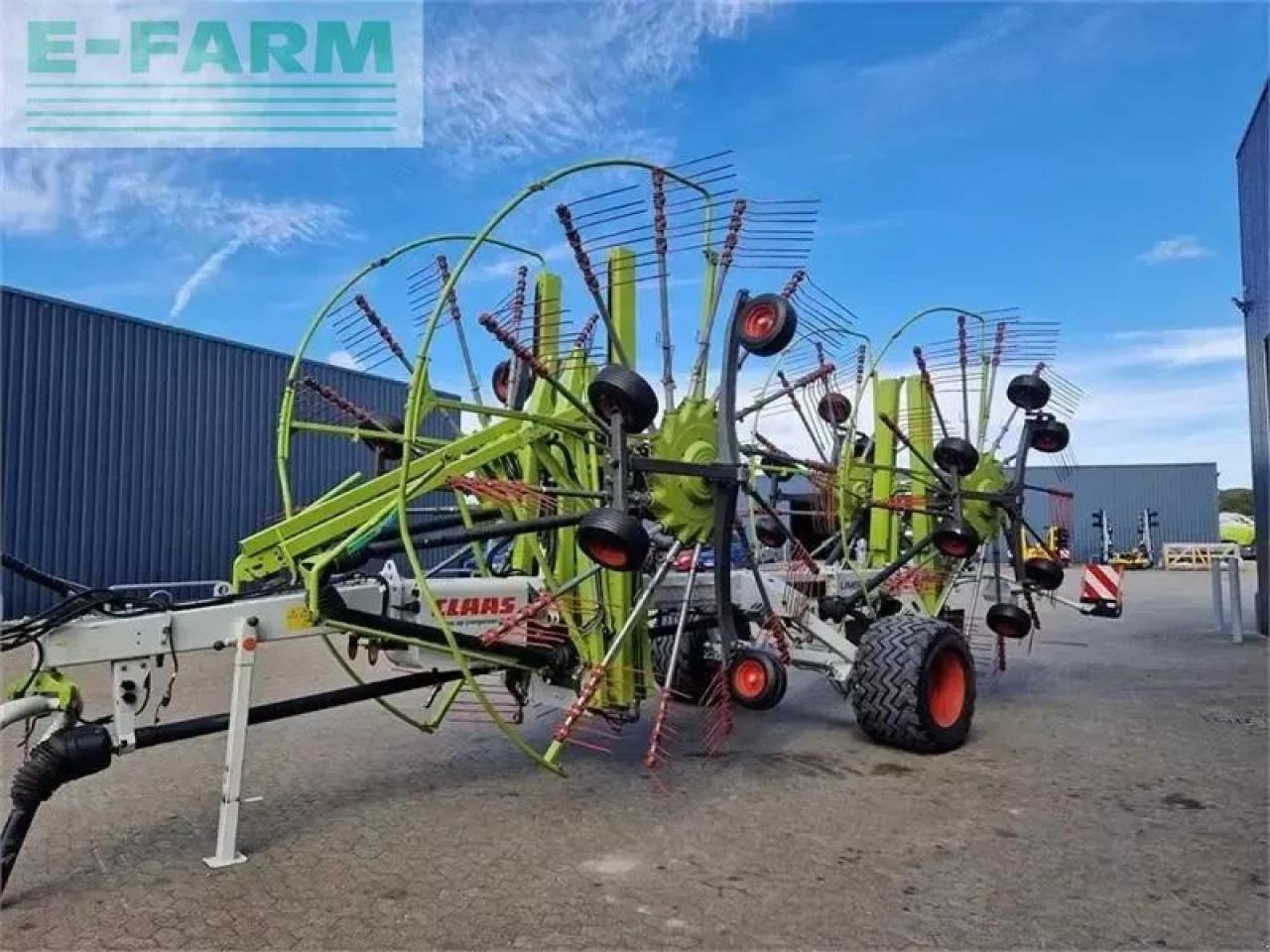 CLAAS liner 4000hhv 1156 timer - Ancinho enleirador: foto 2 CLAAS liner 4000hhv 1156 timer - Ancinho enleirador: foto 2