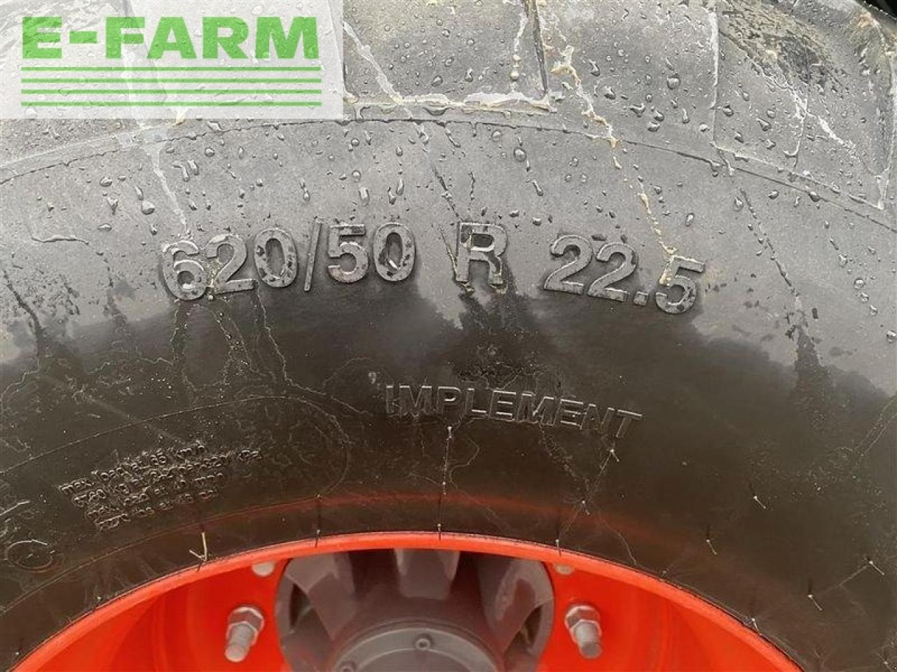 Enfardadeira de fardos quadrados CLAAS quadrant 5200 fc tandem evo: foto 17