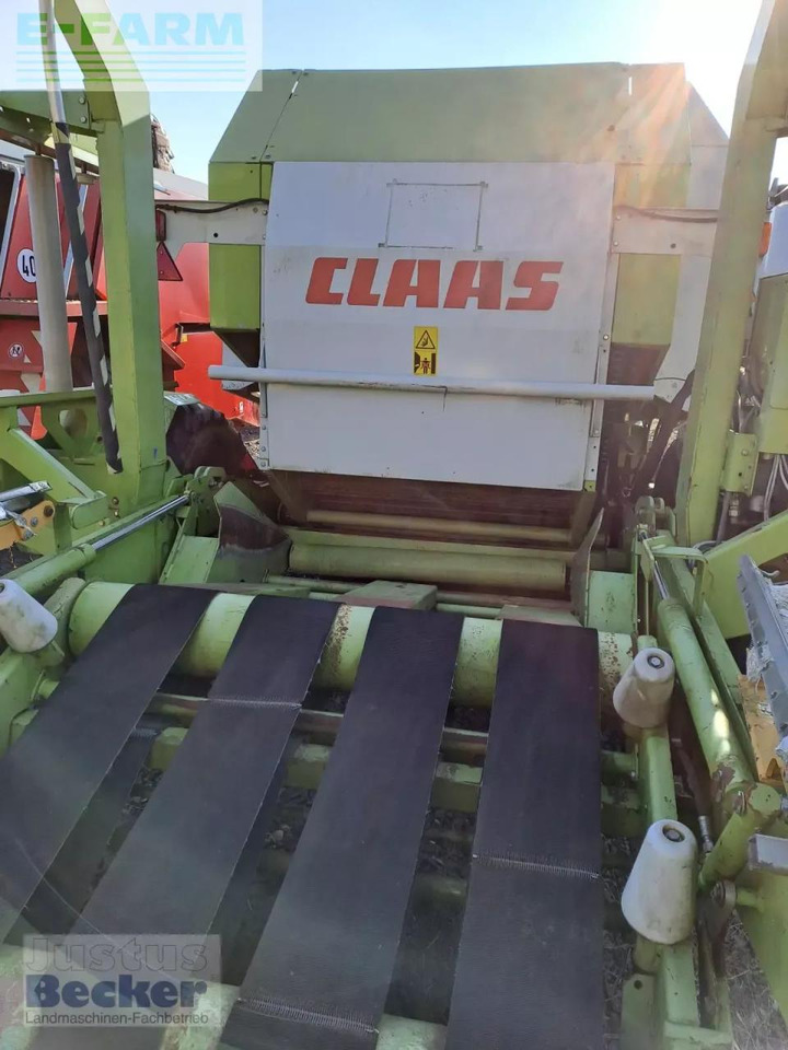 CLAAS rollant 255 rc uniwrap - Enfardadeira de fardos quadrados: foto 3 CLAAS rollant 255 rc uniwrap - Enfardadeira de fardos quadrados: foto 3