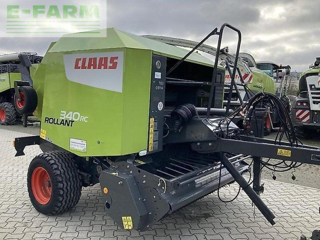 CLAAS rollant 340 rc - Enfardadeira de fardos quadrados: foto 1 CLAAS rollant 340 rc - Enfardadeira de fardos quadrados: foto 1