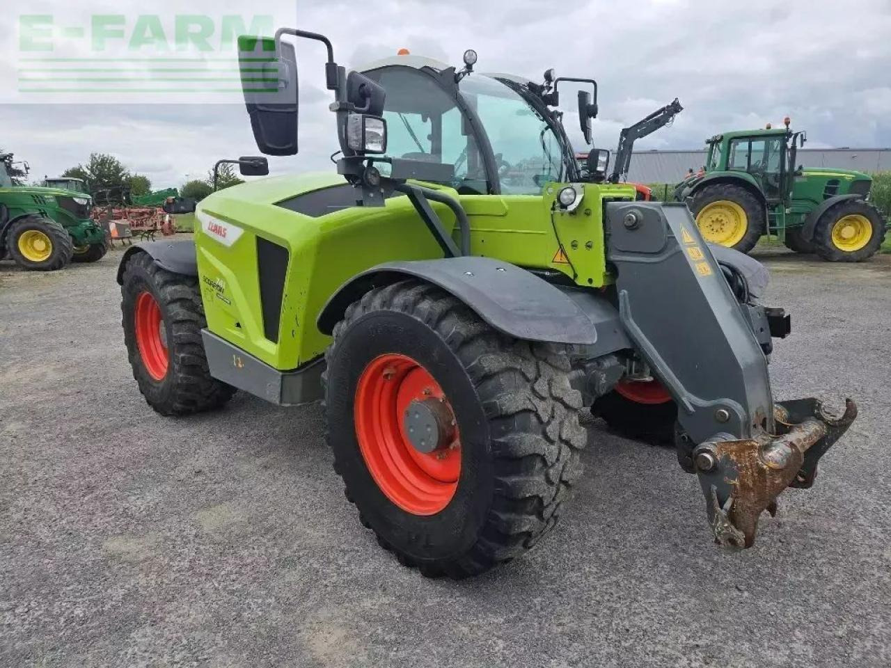 CLAAS scorpion 741 varipower - Empilhador telescópico: foto 1 CLAAS scorpion 741 varipower - Empilhador telescópico: foto 1