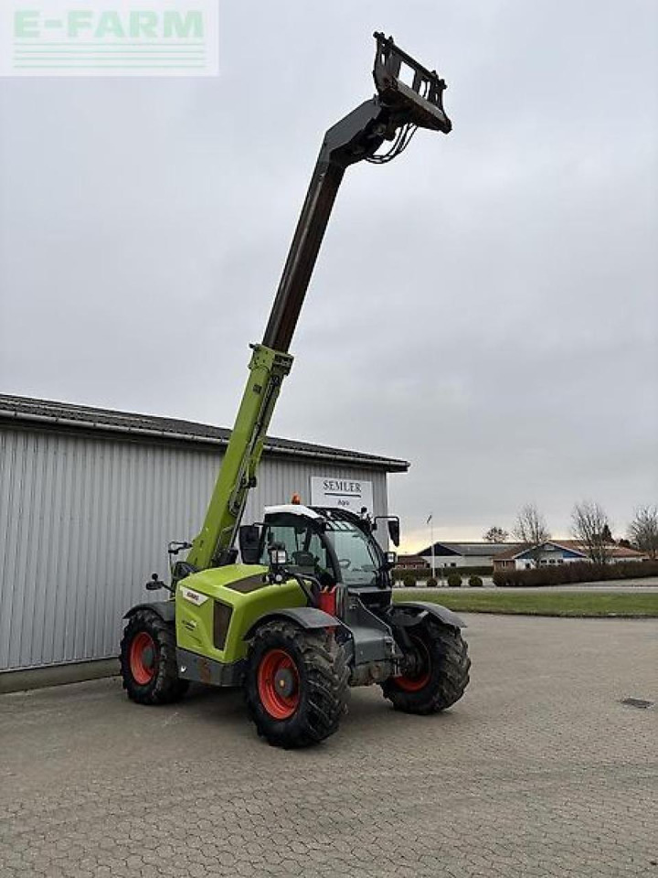 CLAAS scorpion 756 - Empilhador telescópico: foto 2 CLAAS scorpion 756 - Empilhador telescópico: foto 2