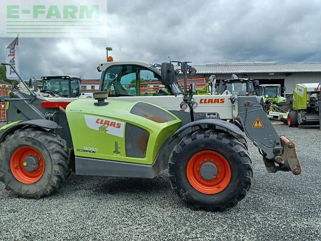 CLAAS scorpion 9055 varipower - Empilhador telescópico: foto 2 CLAAS scorpion 9055 varipower - Empilhador telescópico: foto 2