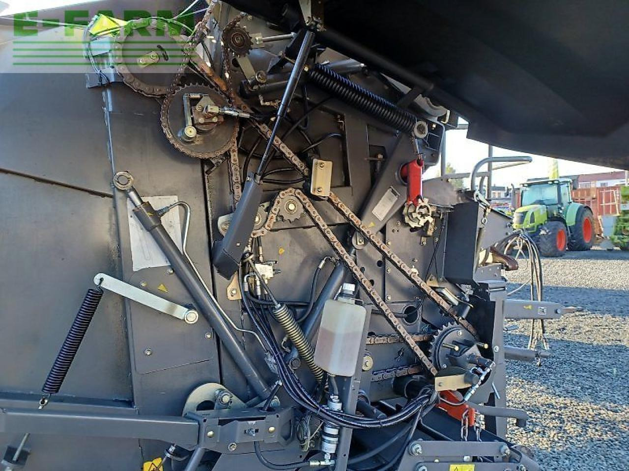 Enfardadeira de fardos quadrados CLAAS variant 365 rc: foto 7