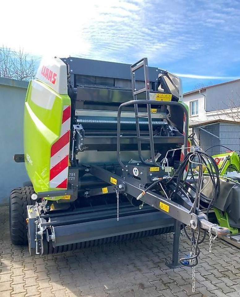 CLAAS variant 460 rc pro - variable rundballenpresse - Enfardadeira de fardos quadrados: foto 4 CLAAS variant 460 rc pro - variable rundballenpresse - Enfardadeira de fardos quadrados: foto 4