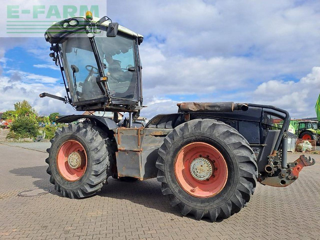 CLAAS xerion 3300 trac vc TRAC VC - Trator: foto 5 CLAAS xerion 3300 trac vc TRAC VC - Trator: foto 5