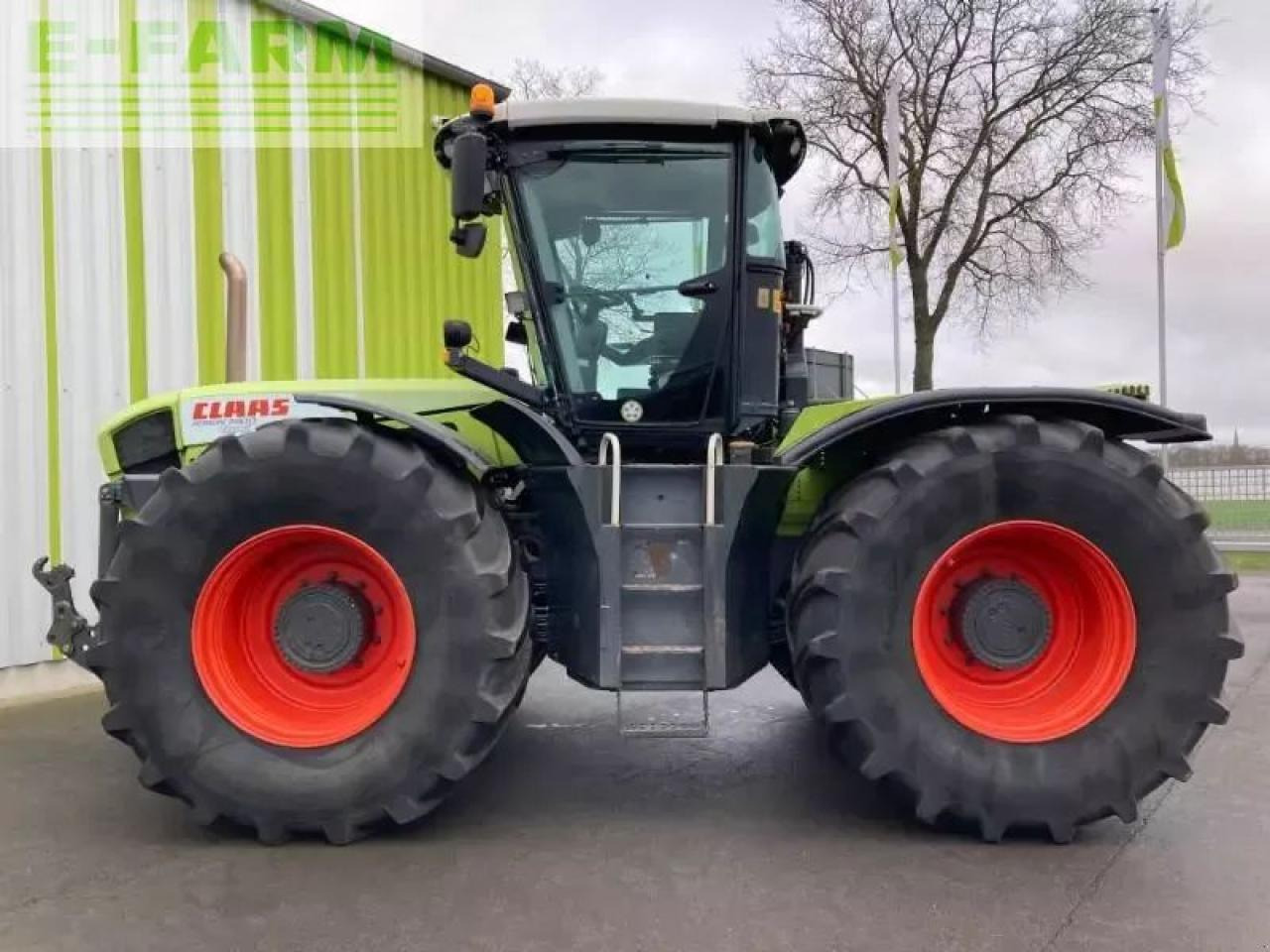 CLAAS xerion 3800 trac vc TRAC VC - Trator: foto 5 CLAAS xerion 3800 trac vc TRAC VC - Trator: foto 5