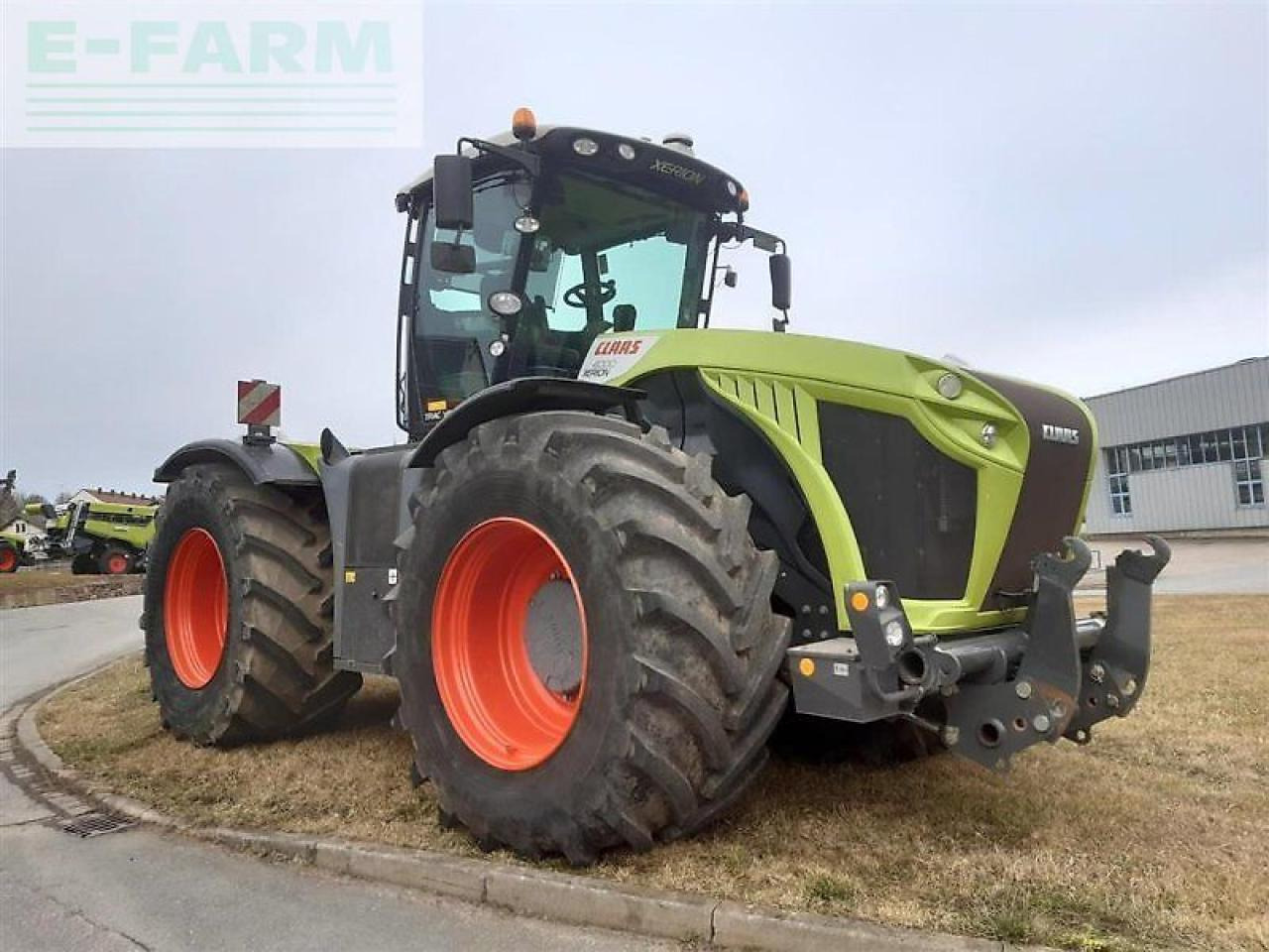 CLAAS xerion 4000 trac vc TRAC VC - Trator: foto 2 CLAAS xerion 4000 trac vc TRAC VC - Trator: foto 2