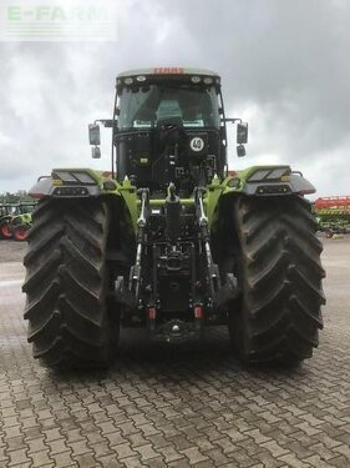 CLAAS xerion 4200 trac vc TRAC VC - Trator: foto 5 CLAAS xerion 4200 trac vc TRAC VC - Trator: foto 5
