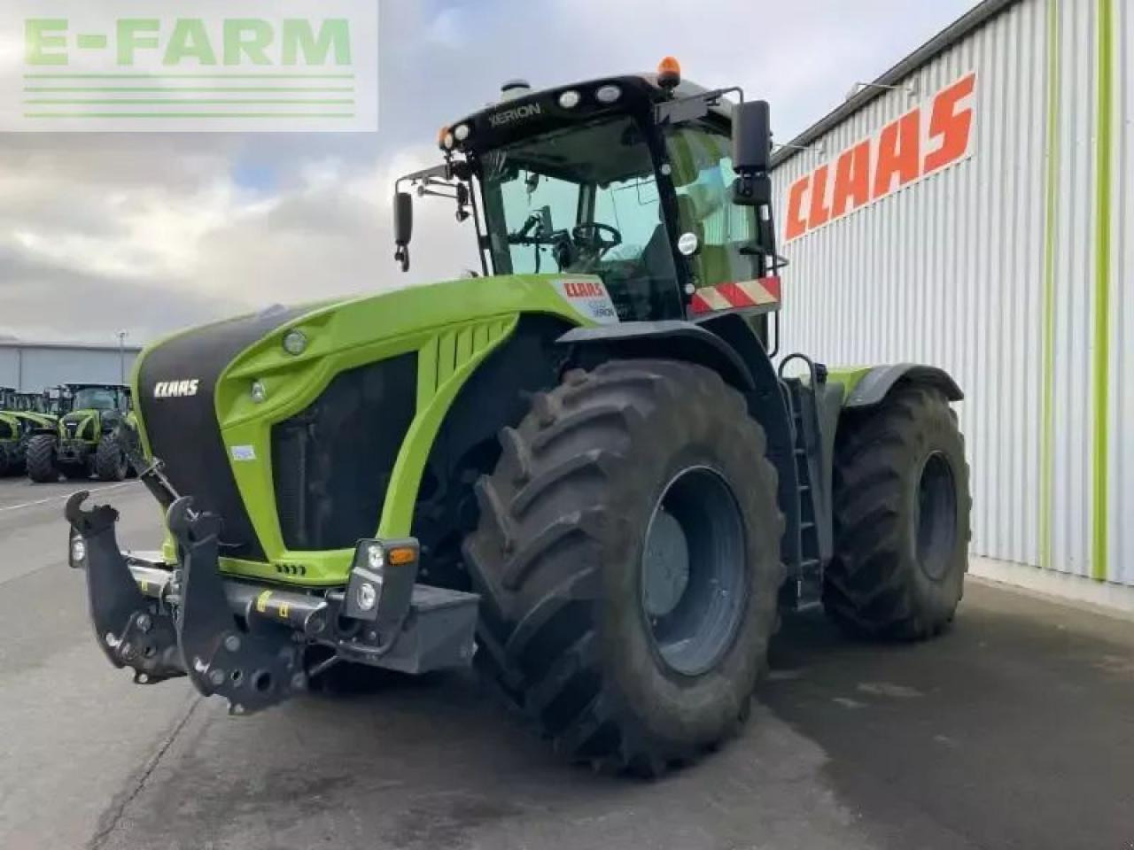 CLAAS xerion 4200 trac vc TRAC VC - Trator: foto 1 CLAAS xerion 4200 trac vc TRAC VC - Trator: foto 1