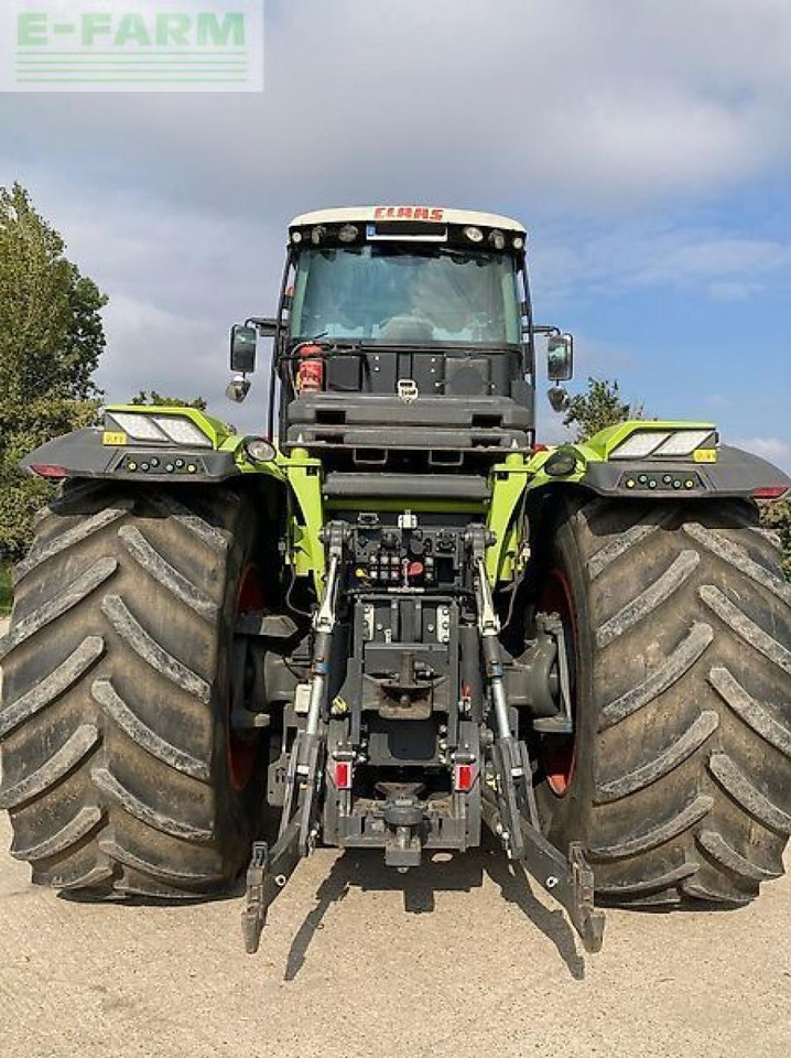 CLAAS xerion 5000 trac TRAC - Trator: foto 2 CLAAS xerion 5000 trac TRAC - Trator: foto 2
