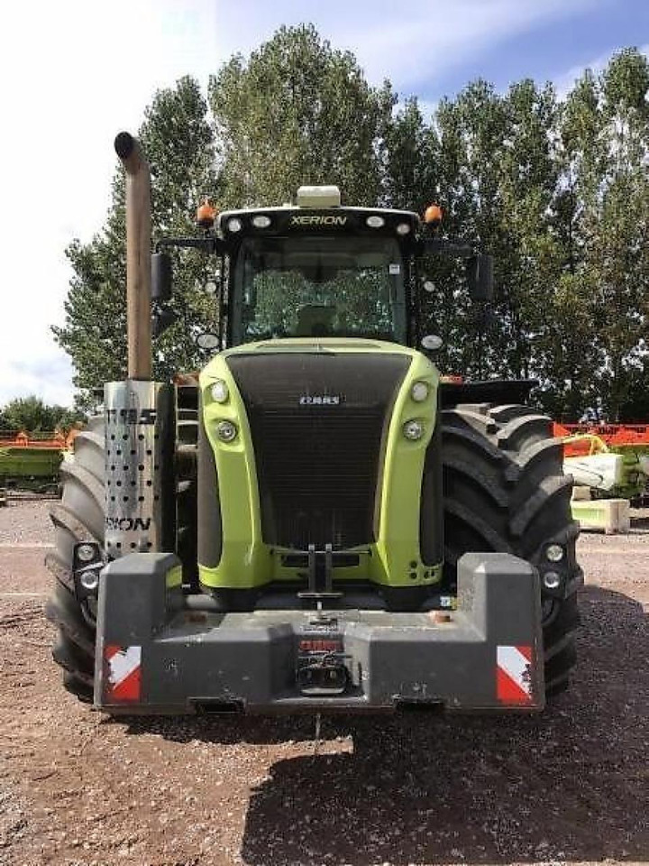 CLAAS xerion 5000 trac TRAC - Trator: foto 2 CLAAS xerion 5000 trac TRAC - Trator: foto 2