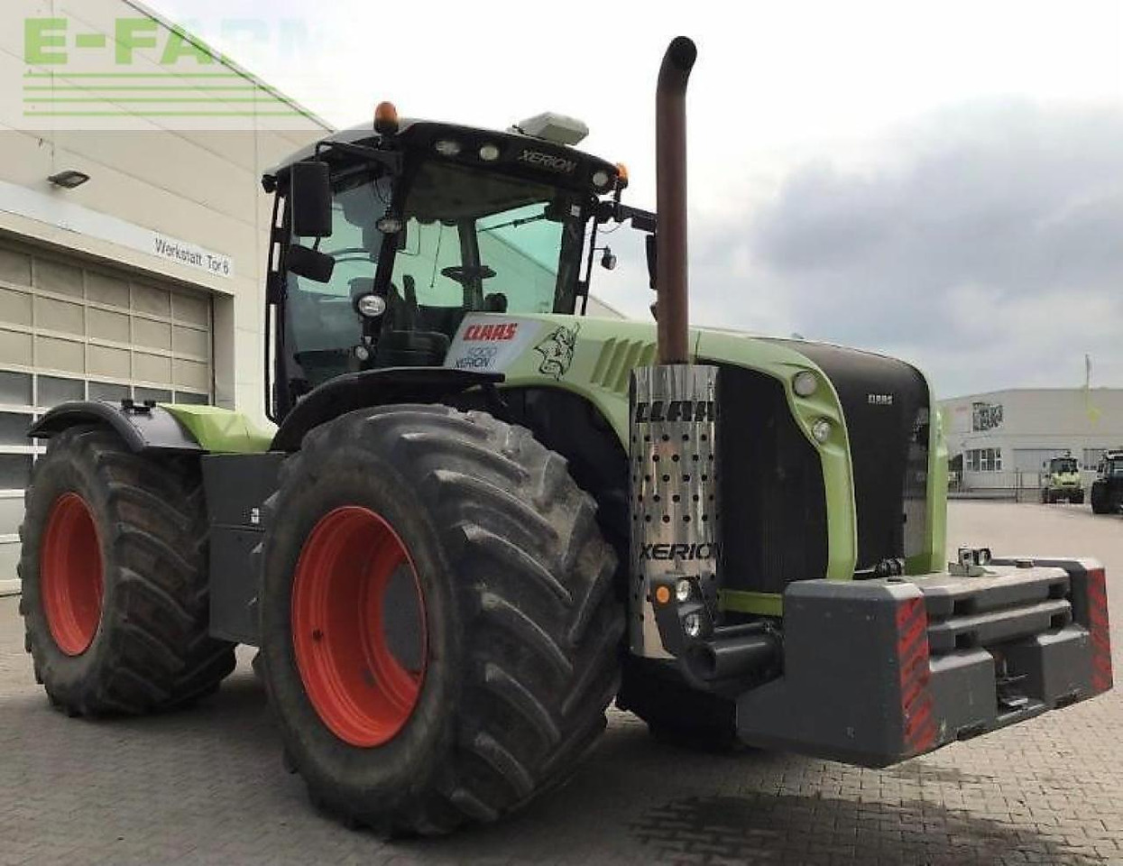 CLAAS xerion 5000 trac TRAC - Trator: foto 3 CLAAS xerion 5000 trac TRAC - Trator: foto 3