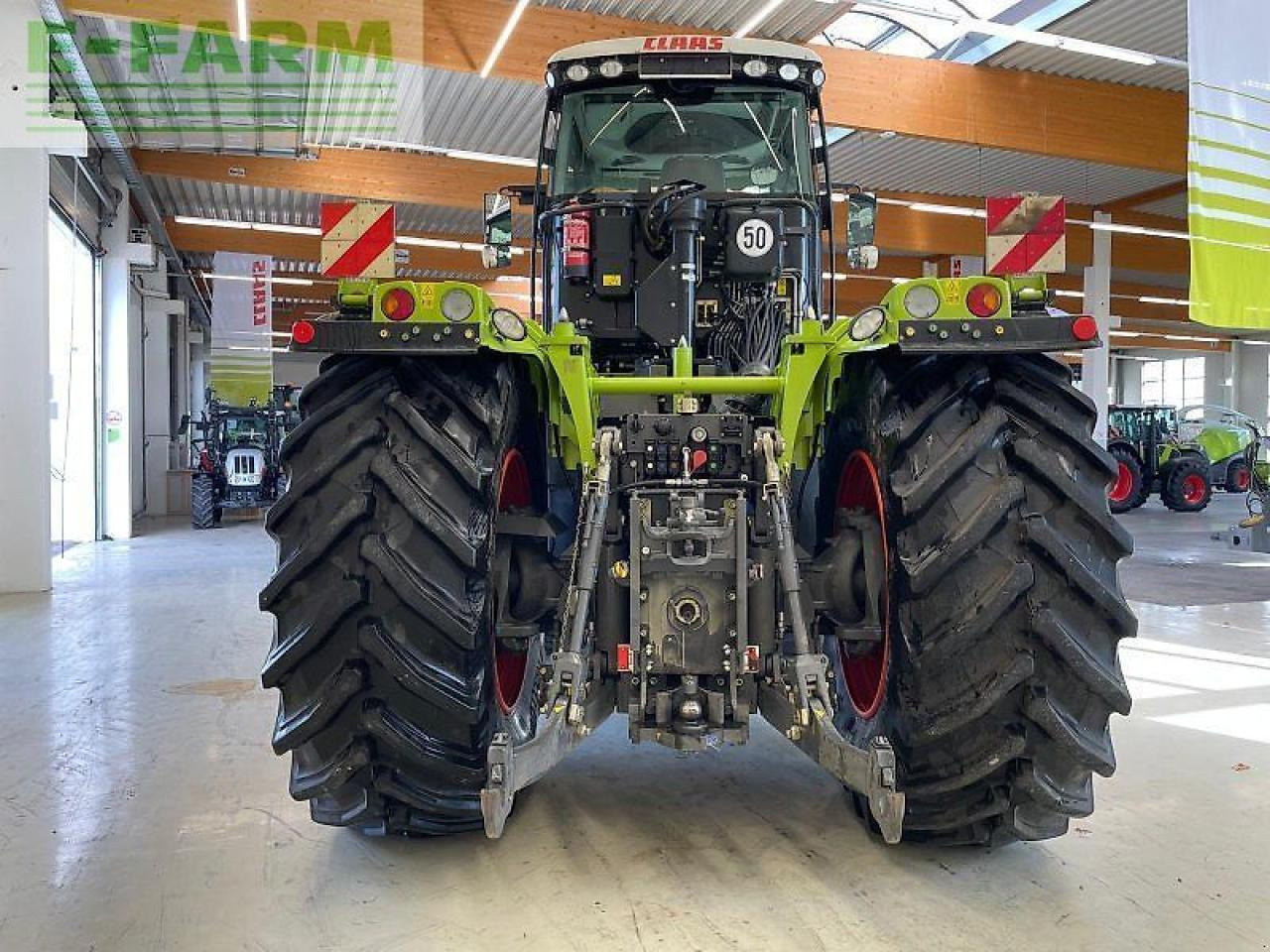 CLAAS xerion 5000 trac vc TRAC VC - Trator: foto 5 CLAAS xerion 5000 trac vc TRAC VC - Trator: foto 5