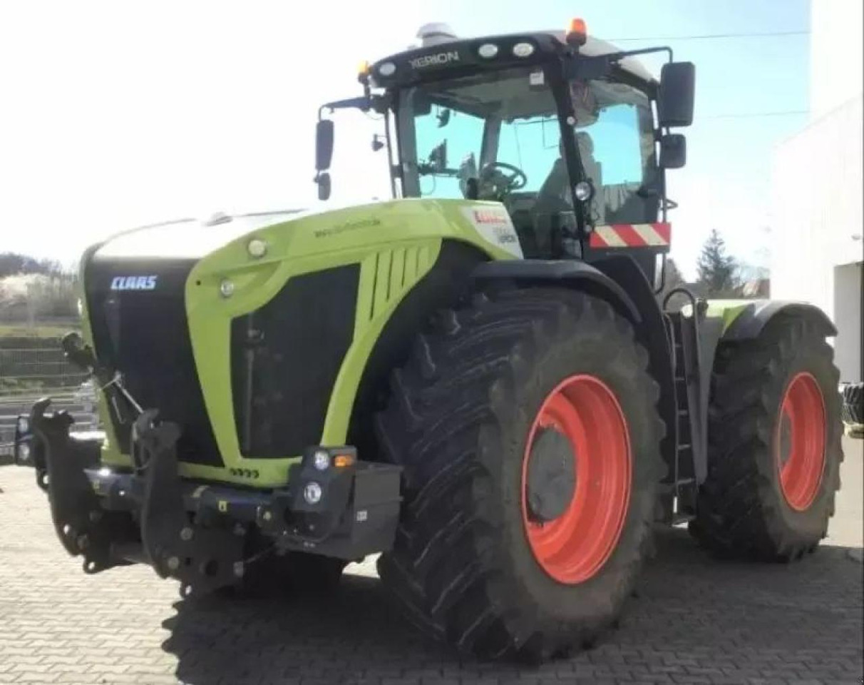 CLAAS xerion 5000 trac vc TRAC VC - Trator: foto 1 CLAAS xerion 5000 trac vc TRAC VC - Trator: foto 1