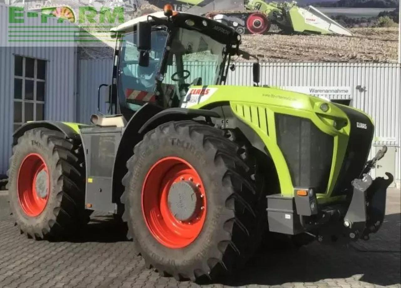 CLAAS xerion 5000 trac vc TRAC VC - Trator: foto 2 CLAAS xerion 5000 trac vc TRAC VC - Trator: foto 2