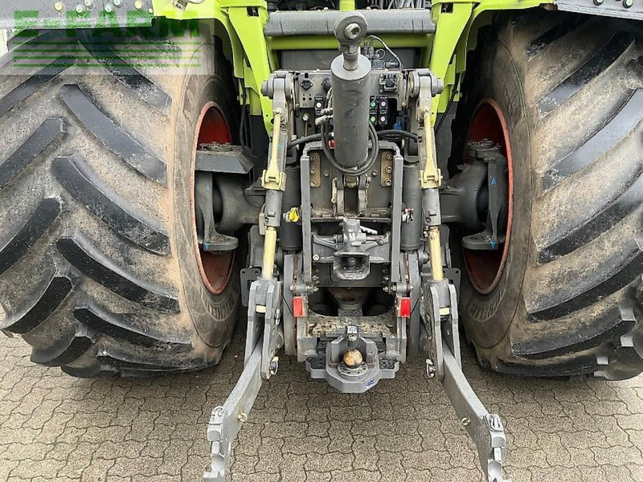 Trator CLAAS xerion 5000 trac vc TRAC VC: foto 12