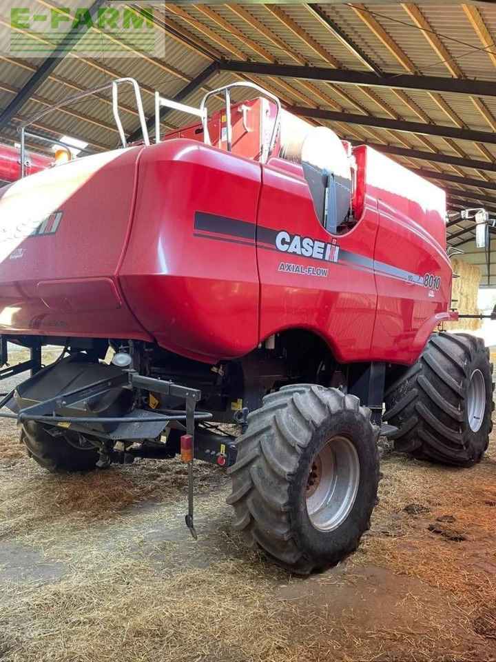 Case-IH 8010 - Ceifeira debulhadora: foto 5 Case-IH 8010 - Ceifeira debulhadora: foto 5
