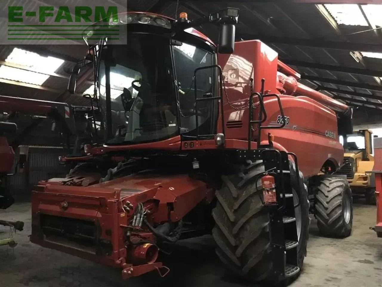 Case-IH axial-flow 8250 med harvest command, kun 570 tærsketimer - Ceifeira debulhadora: foto 2 Case-IH axial-flow 8250 med harvest command, kun 570 tærsketimer - Ceifeira debulhadora: foto 2