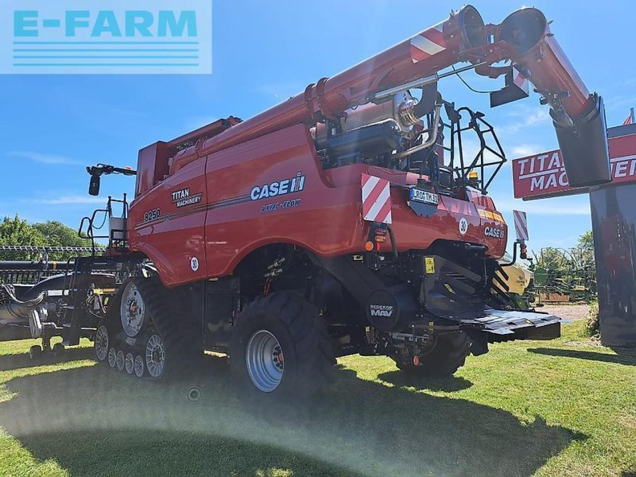 Case-IH case axial flow 8250 st5 p - Ceifeira debulhadora: foto 5 Case-IH case axial flow 8250 st5 p - Ceifeira debulhadora: foto 5