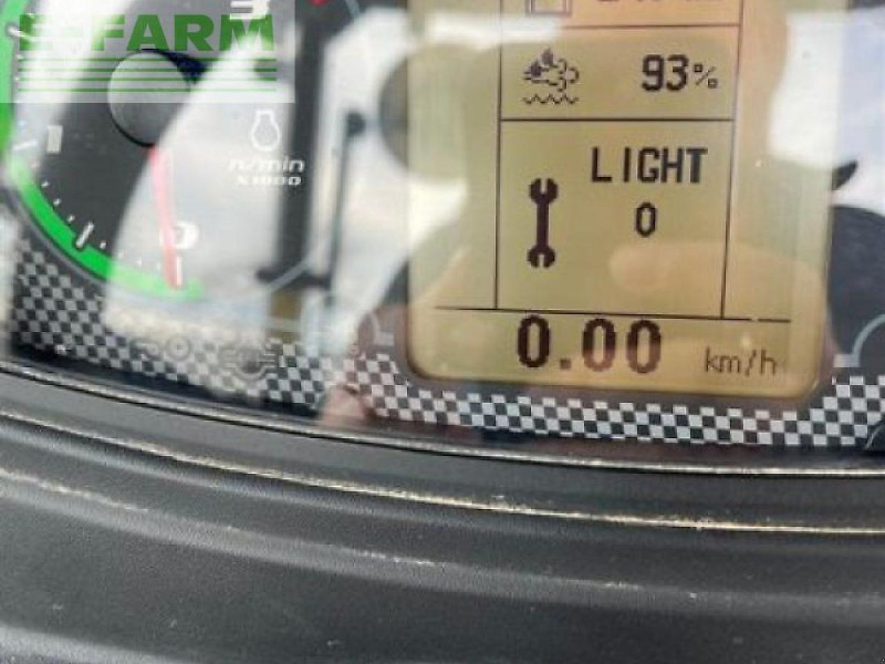 Trator Case-IH gebr. case 100c: foto 10 Trator Case-IH gebr. case 100c: foto 10