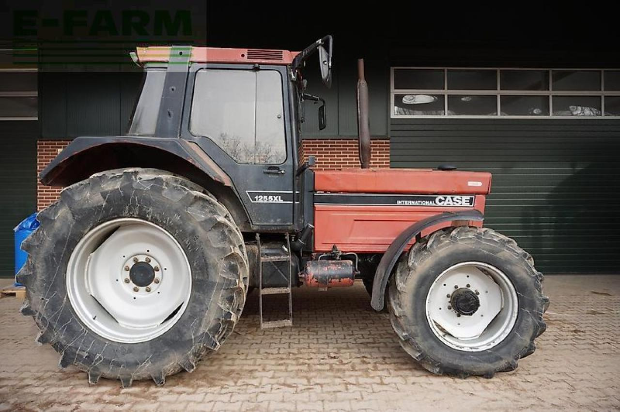 Case-IH ihc 1255 xl - Trator: foto 4 Case-IH ihc 1255 xl - Trator: foto 4