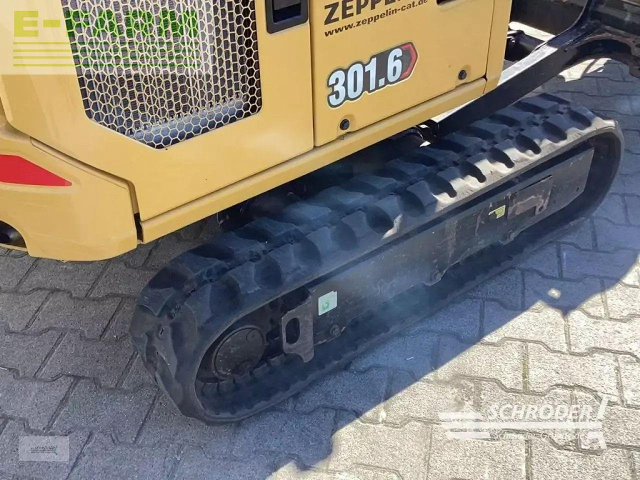 Caterpillar 301.6 - Mini escavadeira: foto 4 Caterpillar 301.6 - Mini escavadeira: foto 4