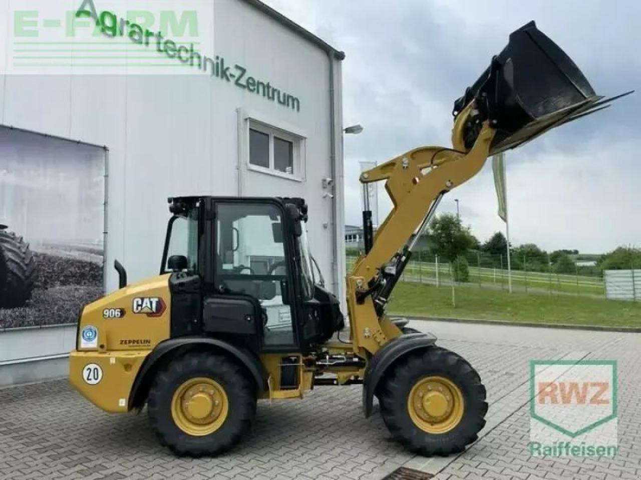 Caterpillar 906 radlader - Mini escavadeira: foto 2 Caterpillar 906 radlader - Mini escavadeira: foto 2
