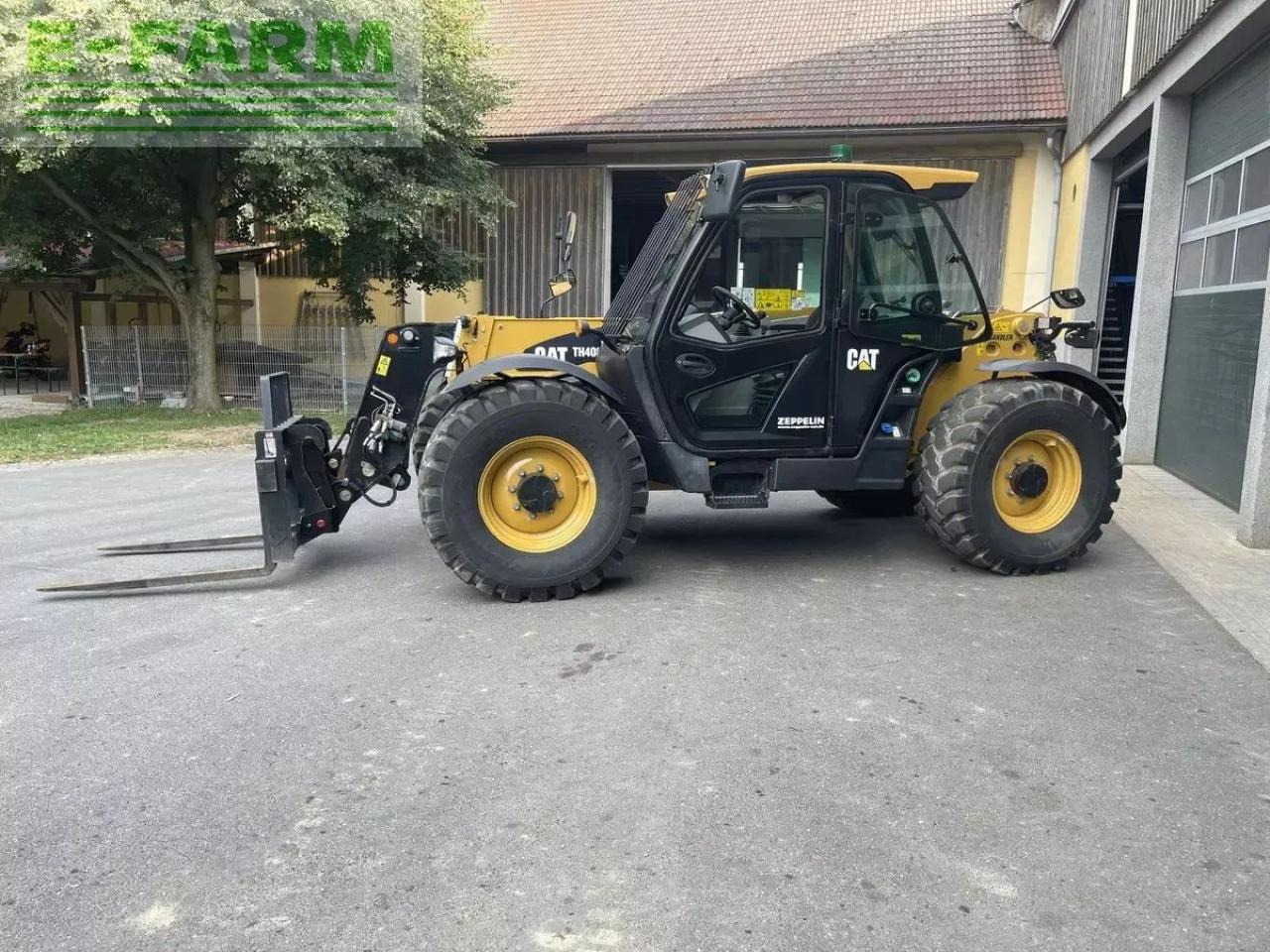 Caterpillar th408d - Empilhador telescópico: foto 1 Caterpillar th408d - Empilhador telescópico: foto 1