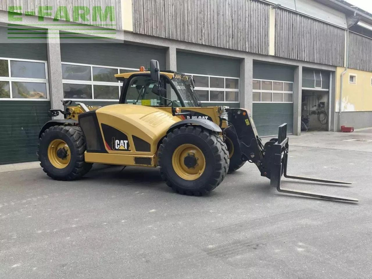 Caterpillar th408d - Empilhador telescópico: foto 5 Caterpillar th408d - Empilhador telescópico: foto 5