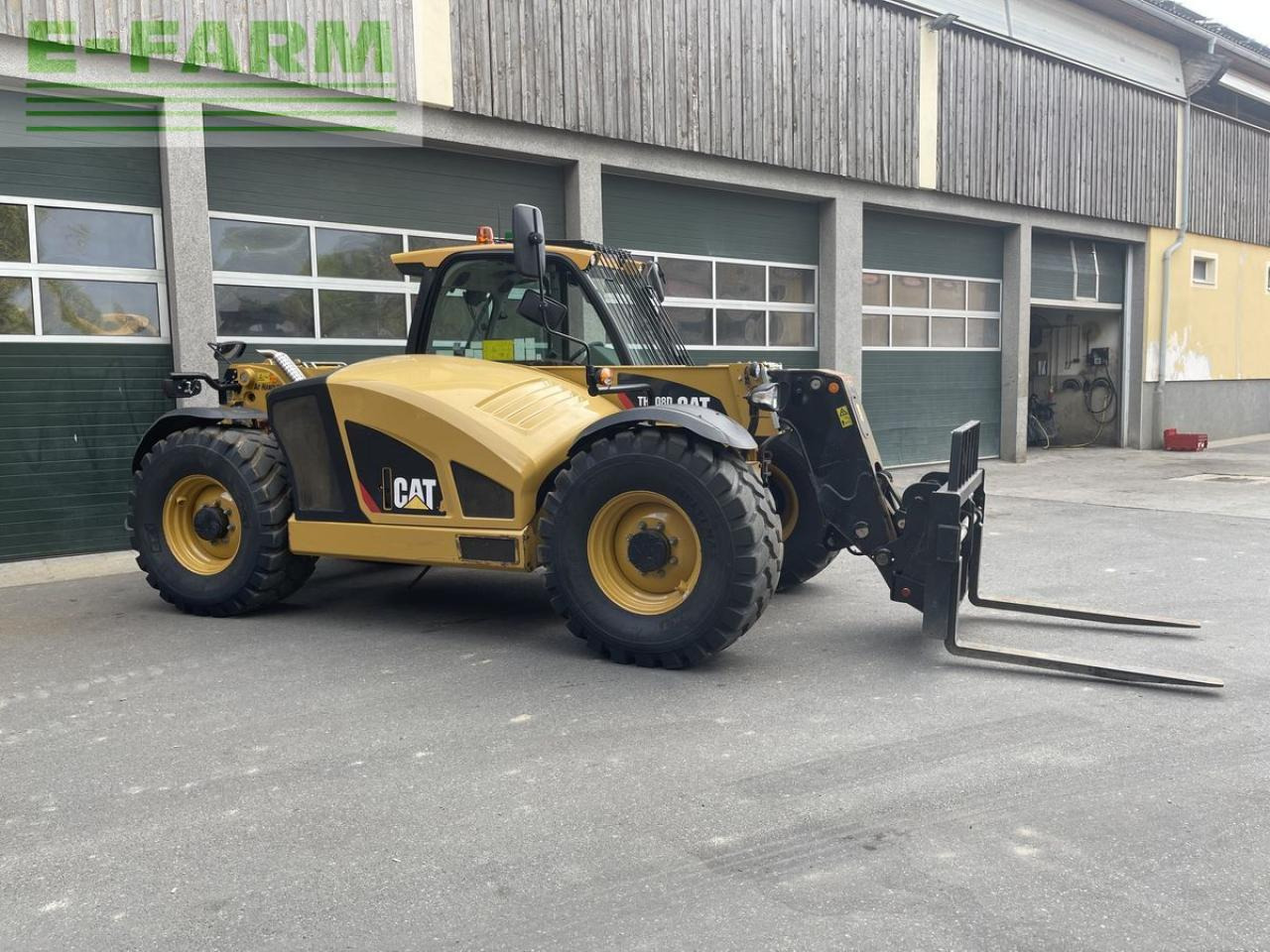 Caterpillar th408d - Empilhador telescópico: foto 5 Caterpillar th408d - Empilhador telescópico: foto 5