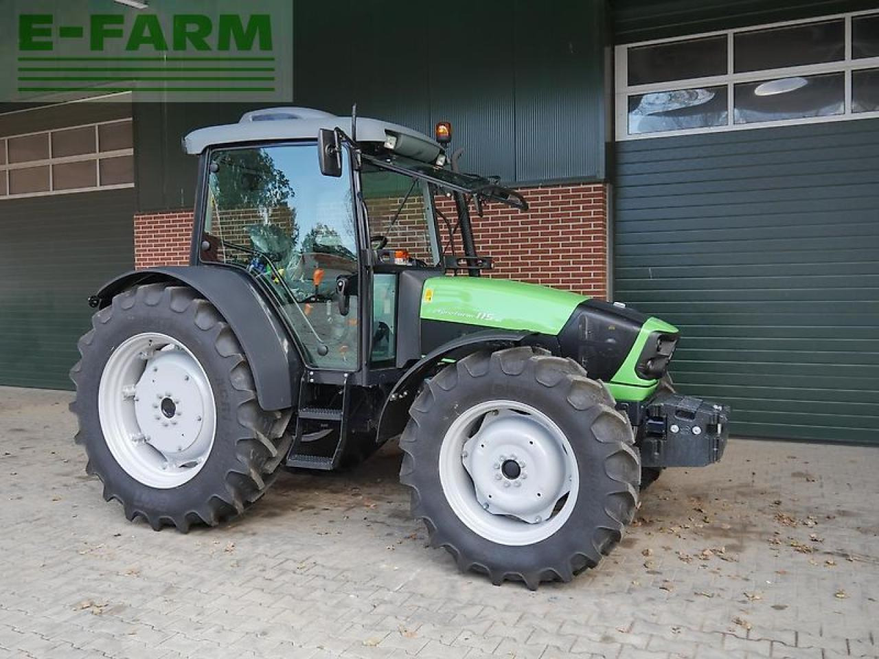 Deutz-Fahr agrofarm 115 - Trator: foto 1 Deutz-Fahr agrofarm 115 - Trator: foto 1