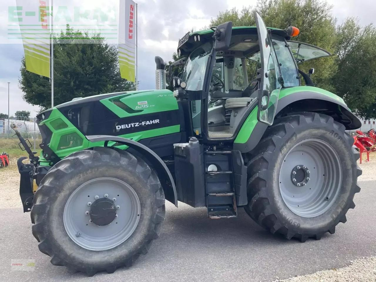 Deutz-Fahr agrotron 6215 preisreduziert - Trator: foto 3 Deutz-Fahr agrotron 6215 preisreduziert - Trator: foto 3