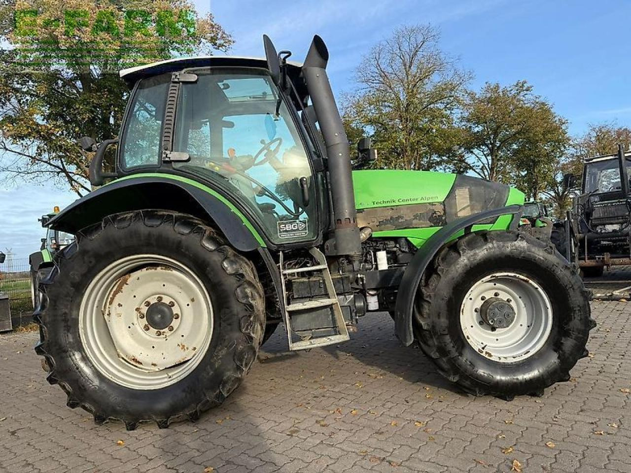Deutz-Fahr agrotron m600 motor neu ! - Trator: foto 1 Deutz-Fahr agrotron m600 motor neu ! - Trator: foto 1