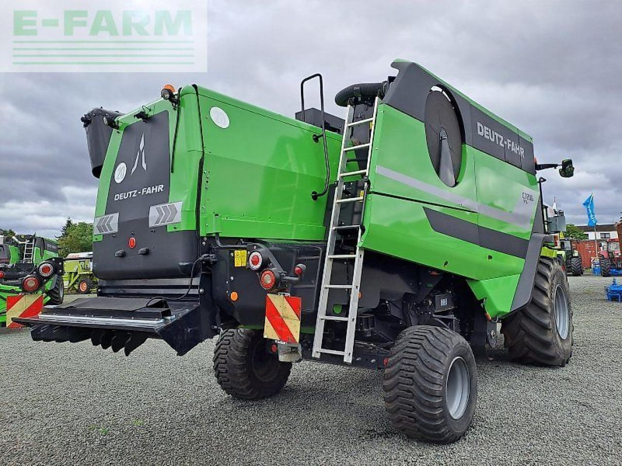 Deutz-Fahr c7206 ts - Ceifeira debulhadora: foto 3 Deutz-Fahr c7206 ts - Ceifeira debulhadora: foto 3