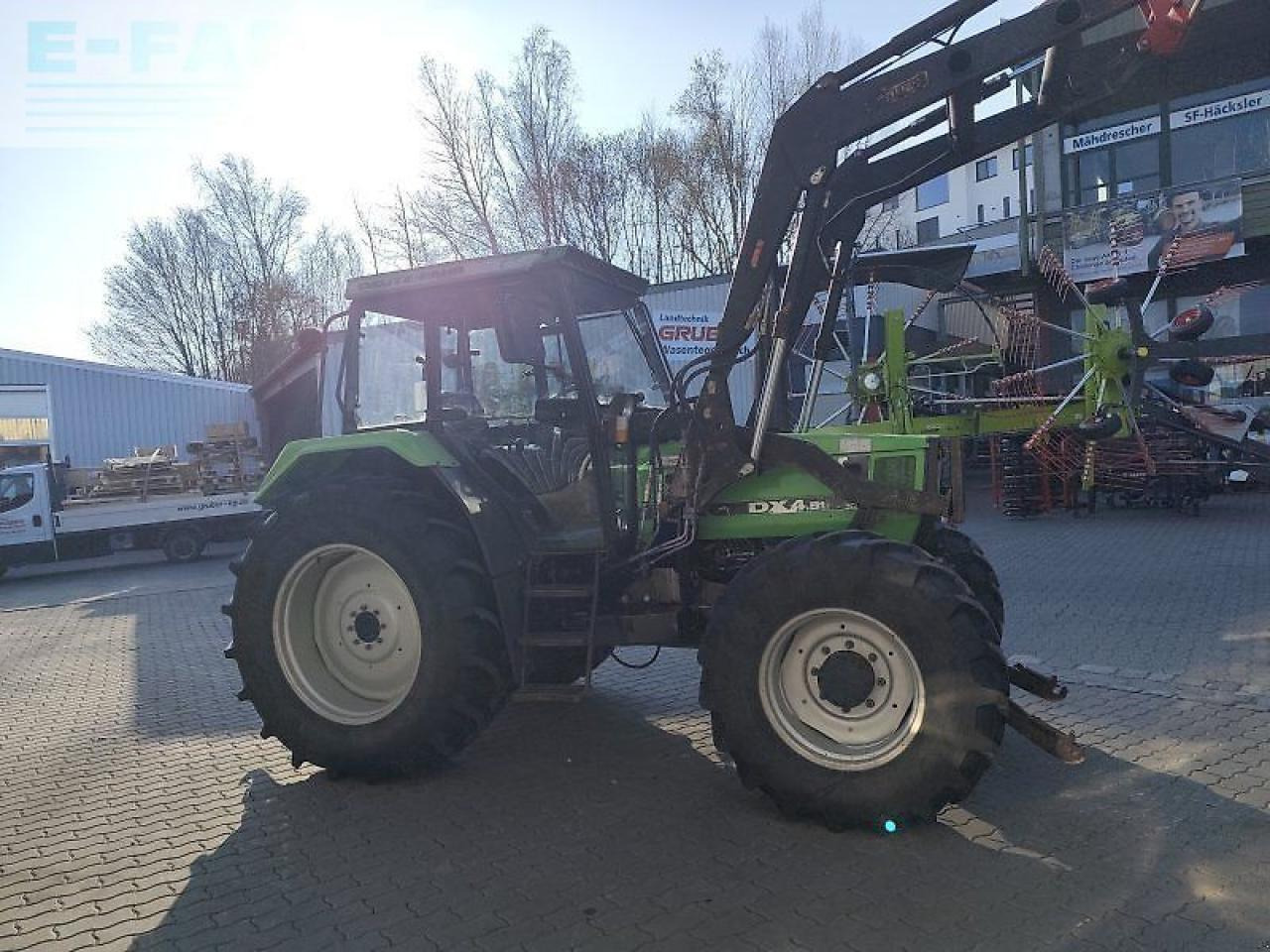 Deutz-Fahr dx 4.51 mit frontlader - Trator: foto 3 Deutz-Fahr dx 4.51 mit frontlader - Trator: foto 3
