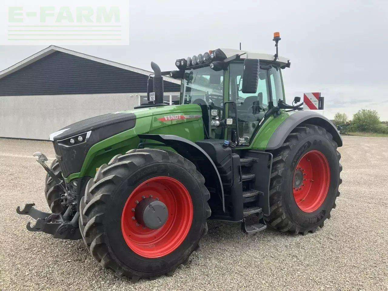 Fendt 1038 vario gen3 - Trator: foto 1 Fendt 1038 vario gen3 - Trator: foto 1