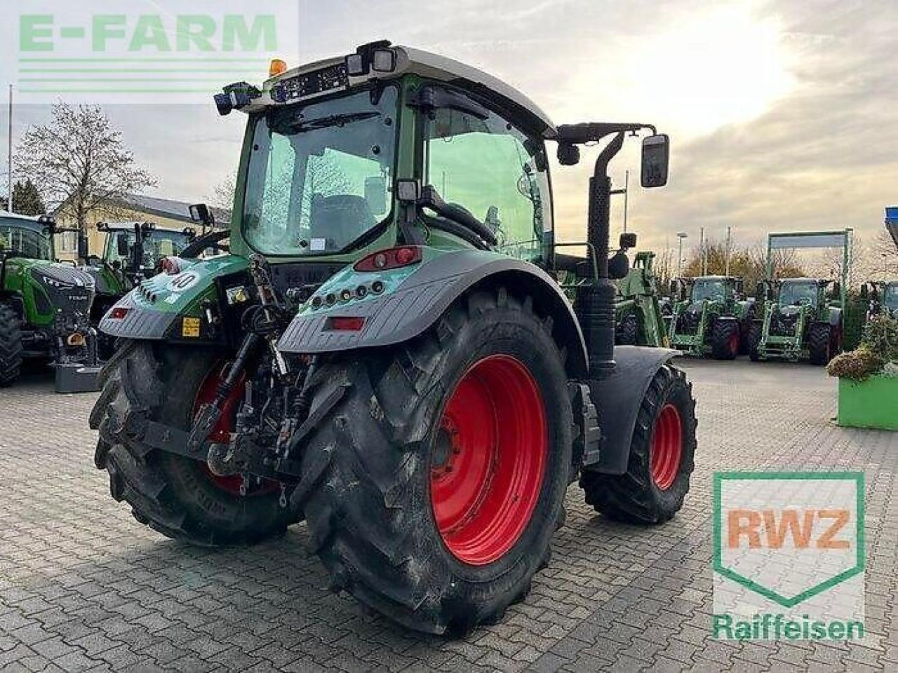 Fendt 313 s4 profi mit frontlader - Trator: foto 5 Fendt 313 s4 profi mit frontlader - Trator: foto 5
