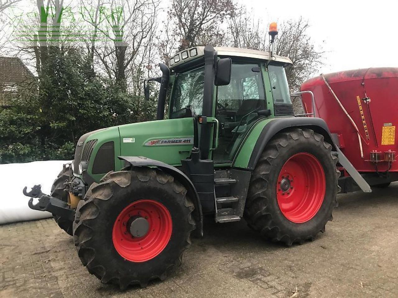 Fendt 411 com2 - Trator: foto 1 Fendt 411 com2 - Trator: foto 1