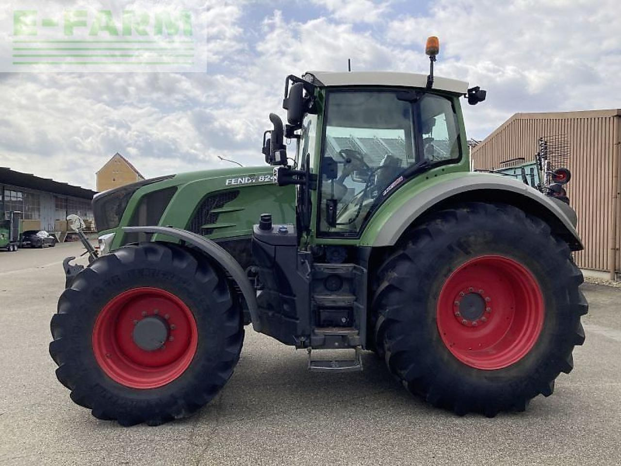 Fendt 824 vario s4 profi plus ProfiPlus - Trator: foto 3 Fendt 824 vario s4 profi plus ProfiPlus - Trator: foto 3
