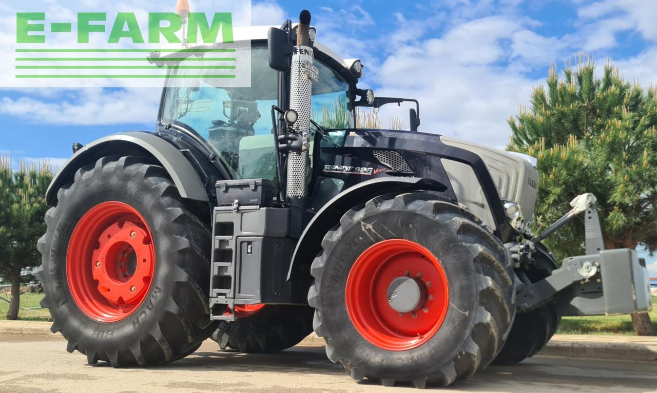 Fendt 826 Vario Profi Plus - Trator: foto 2 Fendt 826 Vario Profi Plus - Trator: foto 2
