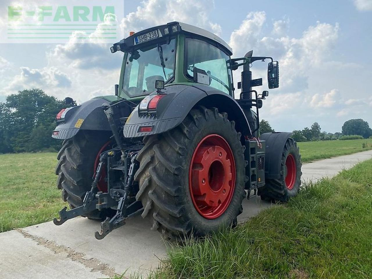 Fendt 826 vario profi plus ProfiPlus - Trator: foto 4 Fendt 826 vario profi plus ProfiPlus - Trator: foto 4