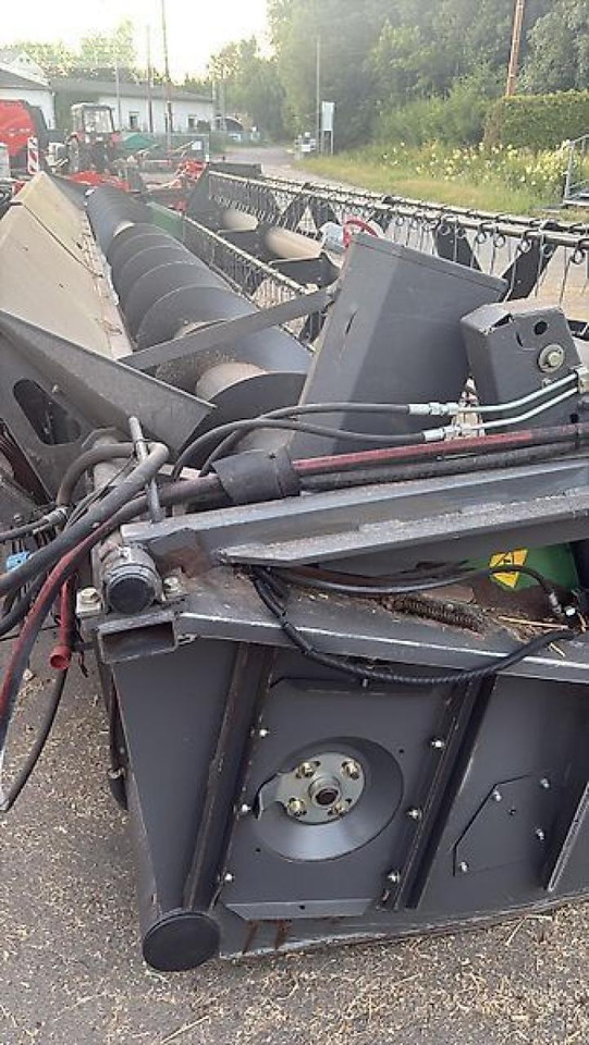 Fendt 8400 p al - Ceifeira debulhadora: foto 4 Fendt 8400 p al - Ceifeira debulhadora: foto 4