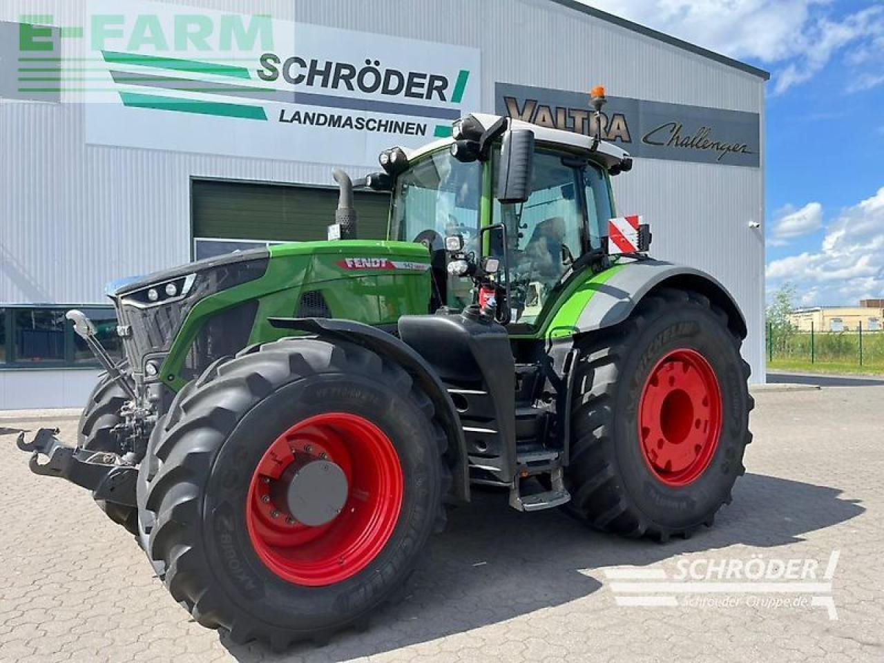 Fendt 942 vario gen7 profi plus ProfiPlus - Trator: foto 1 Fendt 942 vario gen7 profi plus ProfiPlus - Trator: foto 1