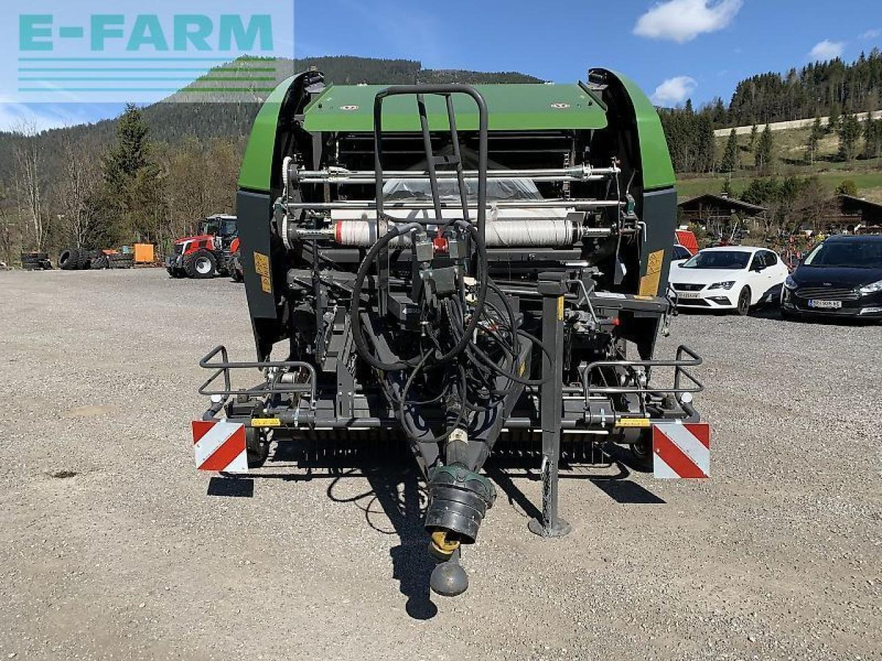 Fendt rundballenpresse rotana 130f combi - Enfardadeira de fardos quadrados: foto 3 Fendt rundballenpresse rotana 130f combi - Enfardadeira de fardos quadrados: foto 3