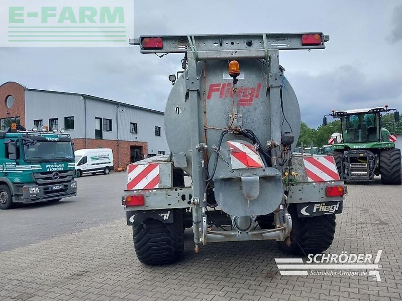 Fliegl 16000 l - Equipamento de fertilização: foto 4 Fliegl 16000 l - Equipamento de fertilização: foto 4